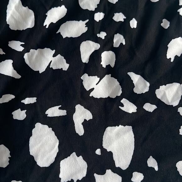 NEW (Magna Fashion) Womens Asymmetrical Irregular Dots Tunic Top SIZE 10/12 - Picture 4 of 8